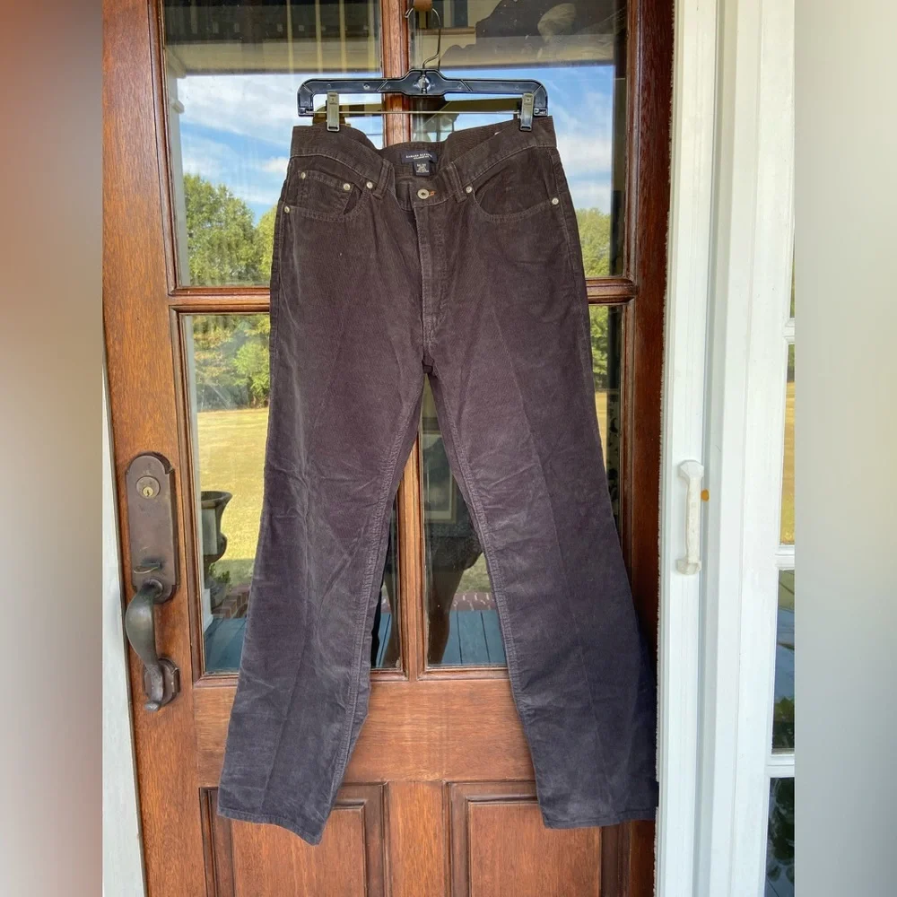 Banana Republic straight fit corduroy pants. Dark brown. 34x32